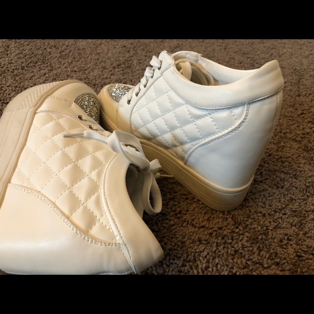 💎 Blinged Out Bridal Glitzy Sneaker with 4 Inch Wedge - Worn Once ! 💎 - Picture 8 of 10